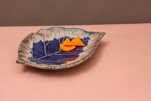 Leaf shape ceramic platter/ serving tray