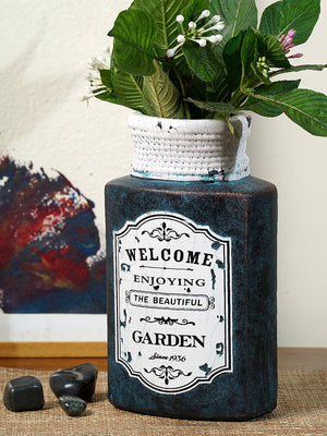 Welcome enjoying beautiful garden shallow neck vase
