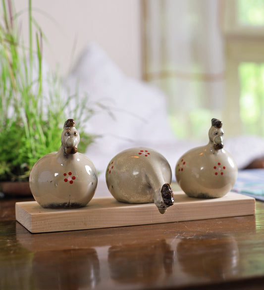 Cute Hen Set Of Three Decor