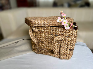 Kauna grass lunch basket