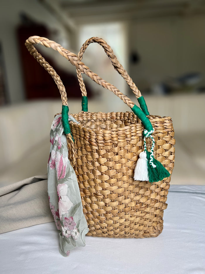 Hand Woven Kauna Grass Bag - Beige And Magenta Color - Bags and Belts Women  Accessories | World Art Community